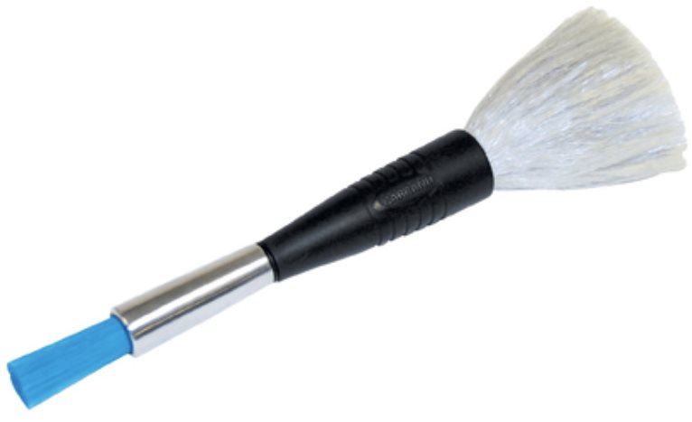 Carrand 2 in 1 Electrostatic Detail Brush